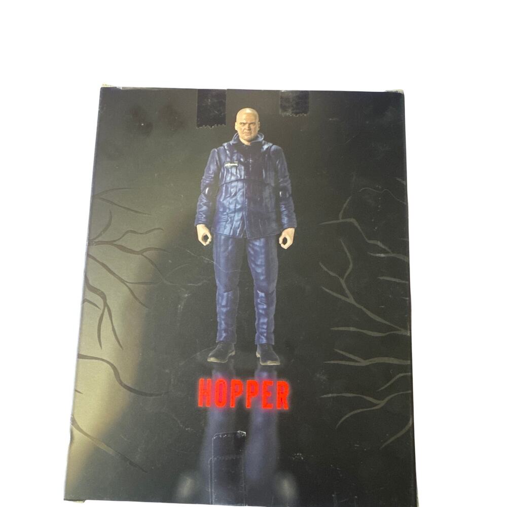 NetFlix Stranger Things - Hopper - Picture 2 of 3